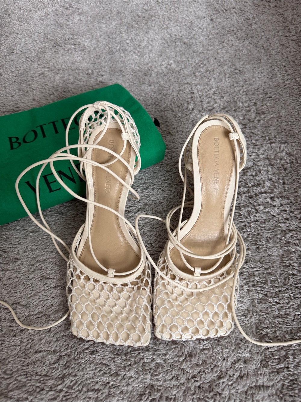 Bottega Veneta Stretch leather-trimmed mesh pumps